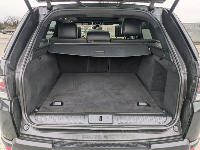 Used 2016 Land Rover Range Rover Sport HSE image 6