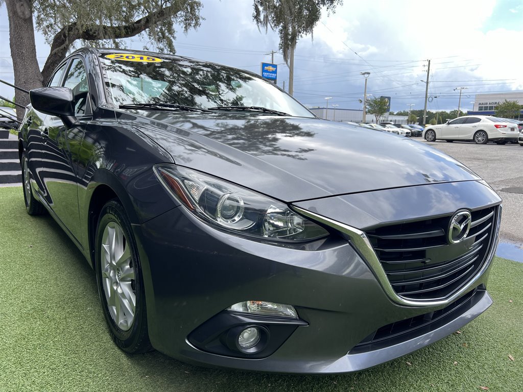 Used 2015 MAZDA MAZDA3 i Touring w/ Technology Package image 3