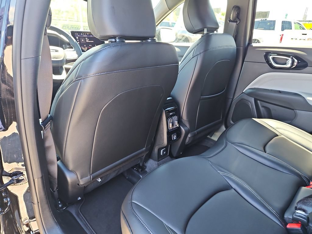 New 2026 Jeep Compass Limited AWD/4WD image 14