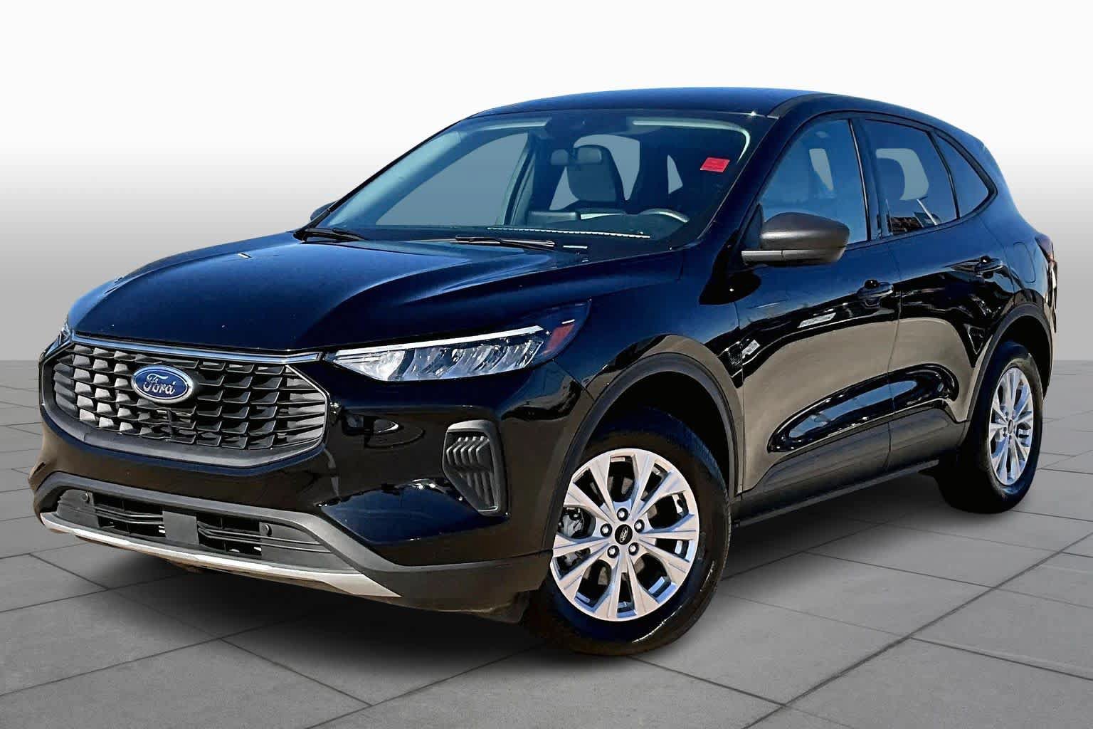 Used 2025 Ford Escape Active AWD/4WD image 3