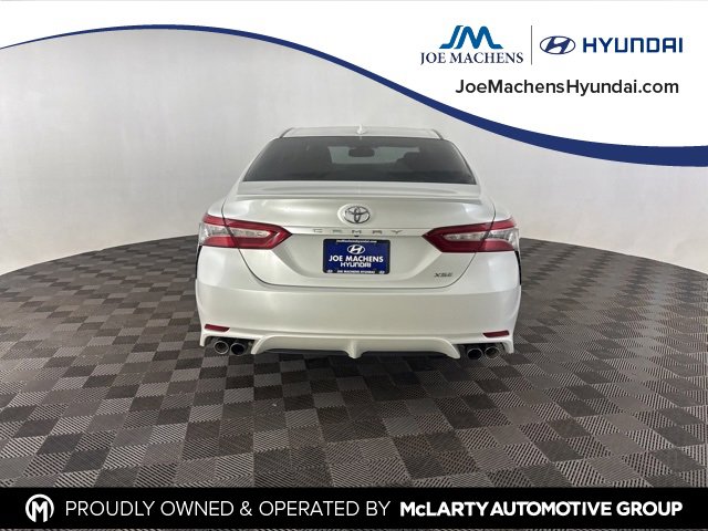 Used 2019 Toyota Camry XSE image 7