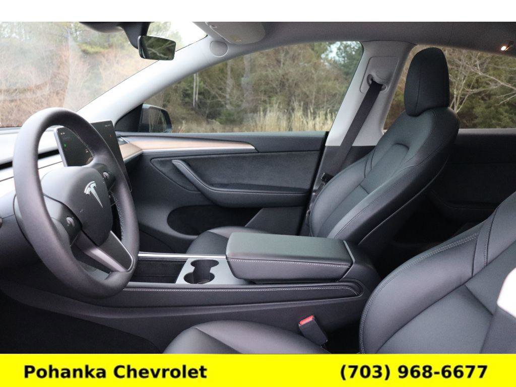 Used 2024 Tesla Model Y Performance image 18