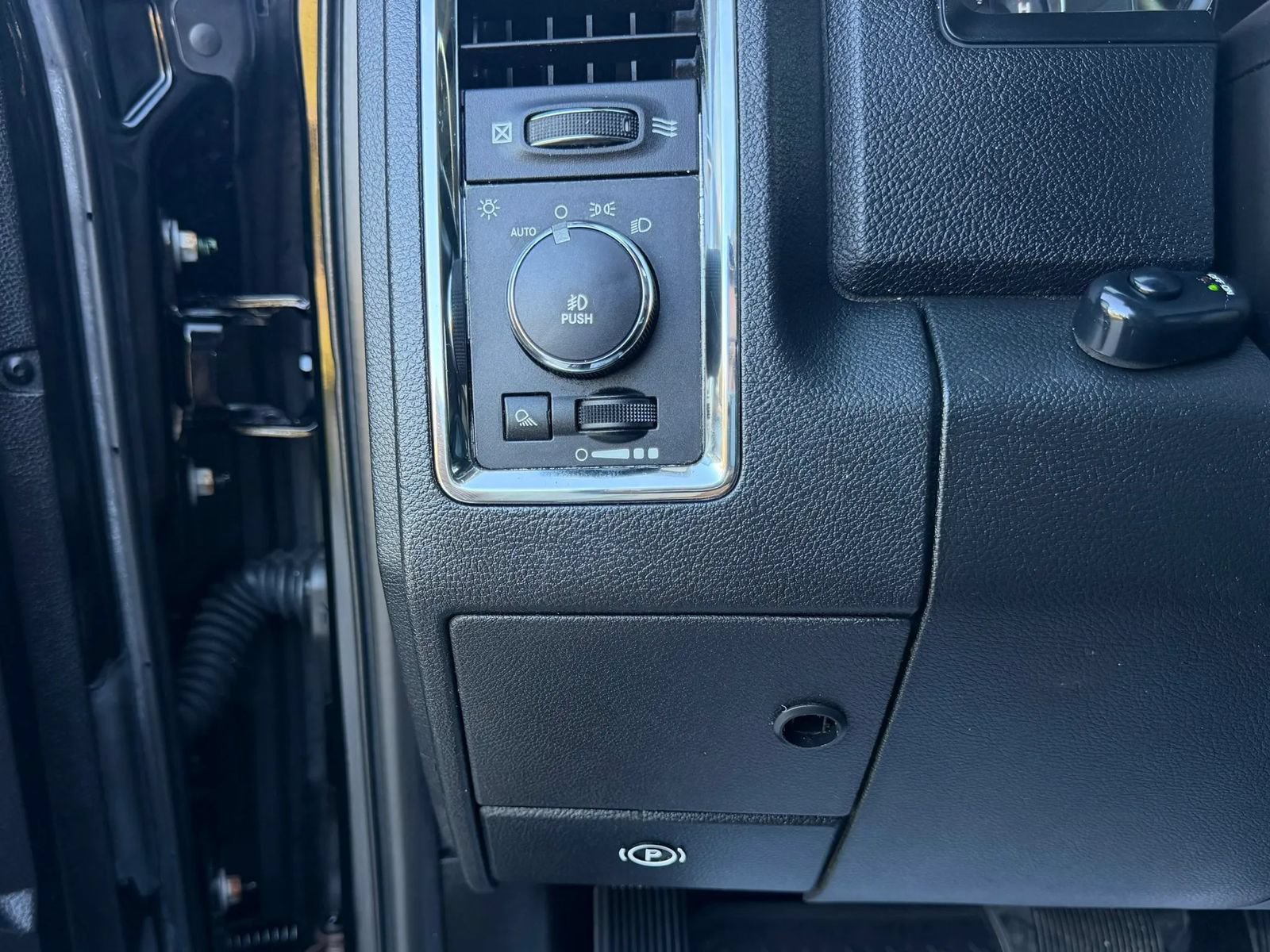 Used 2013 RAM 1500 Laramie w/ Protection Group AWD/4WD image 47