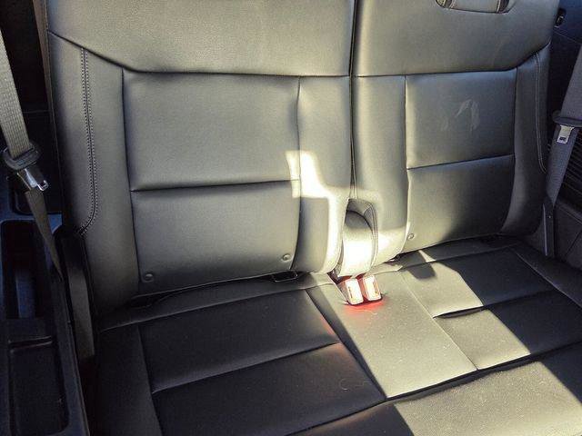 Used 2020 Ford Explorer Limited w/ Class III Trailer Tow Package image 16