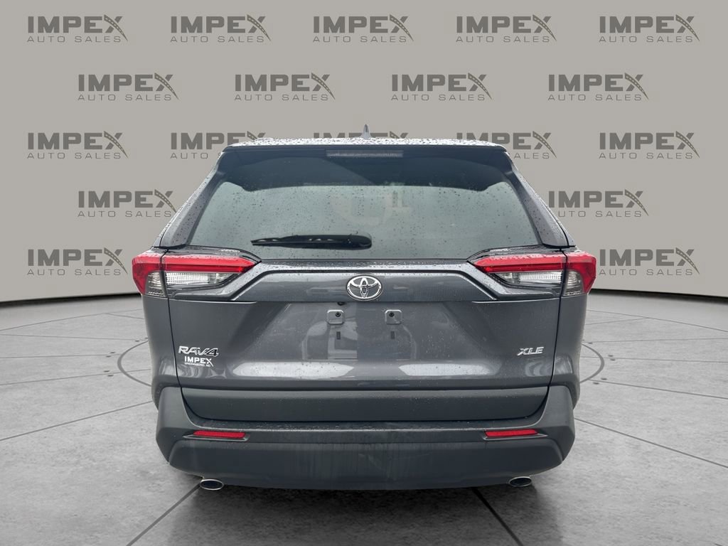 Used 2023 Toyota RAV4 XLE image 4