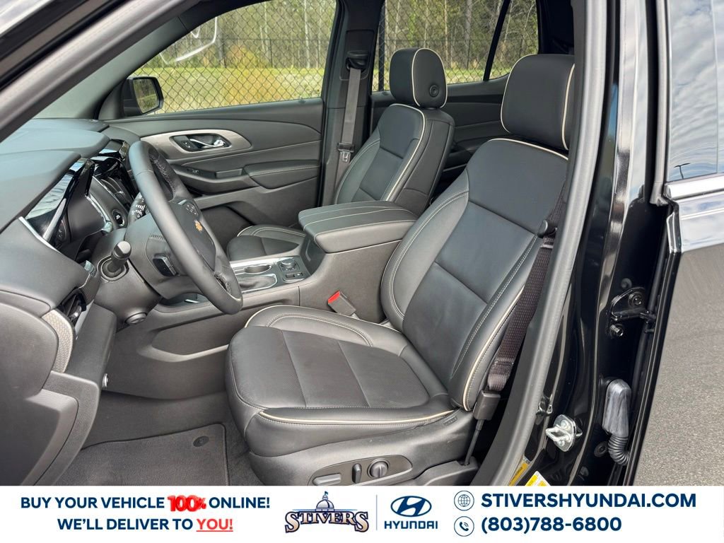 Used 2023 Chevrolet Traverse Premier image 20