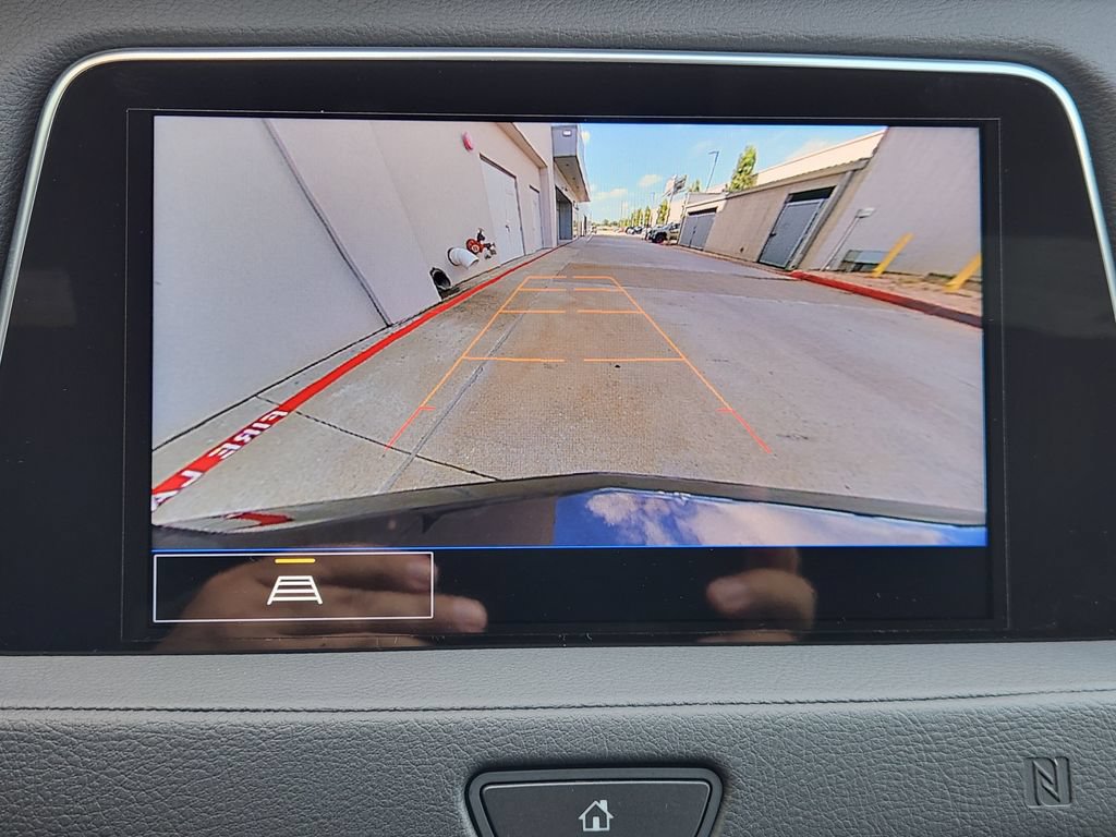 Used 2021 Cadillac XT4 Sport AWD/4WD image 17