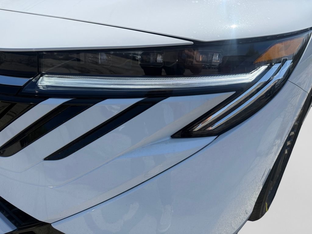 New 2026 Nissan Sentra SV w/ SV Convenience Package FWD image 22