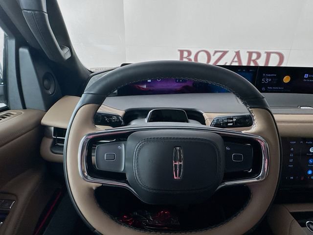 New 2025 Lincoln Navigator L Black Label AWD/4WD image 11