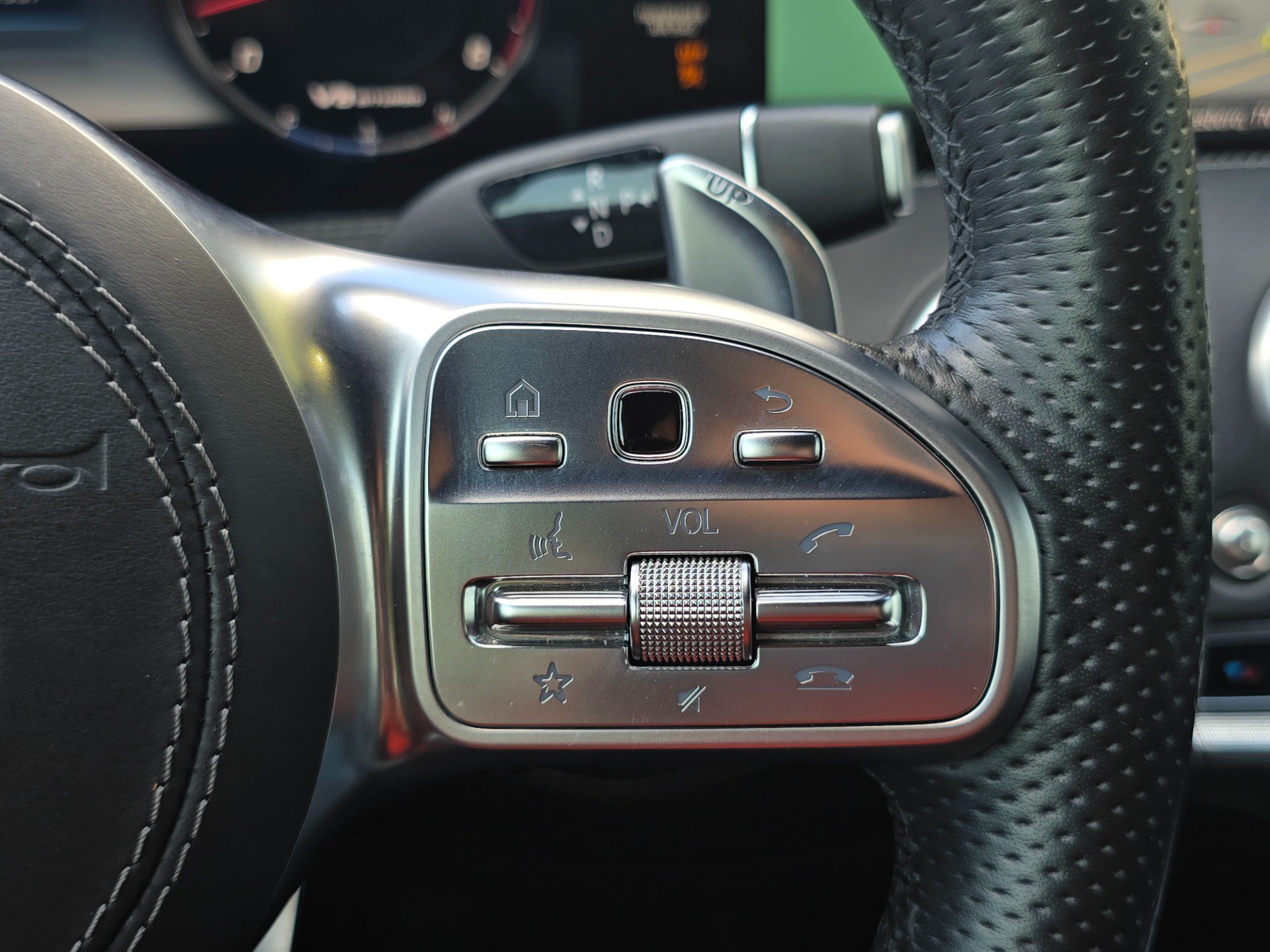 Used 2018 Mercedes-Benz S 63 AMG 4MATIC Coupe image 36