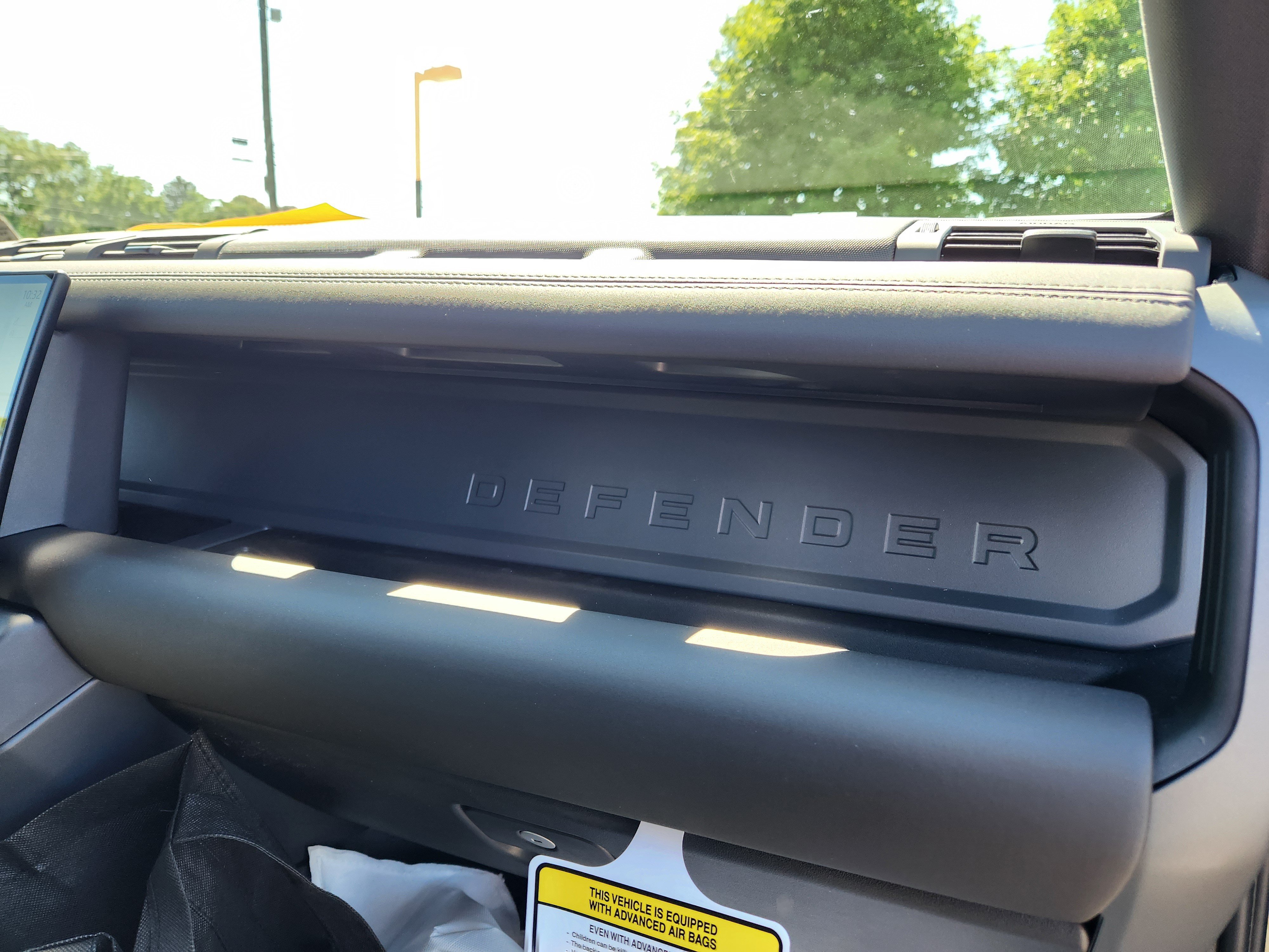 New 2026 Land Rover Defender 110 S AWD/4WD image 13