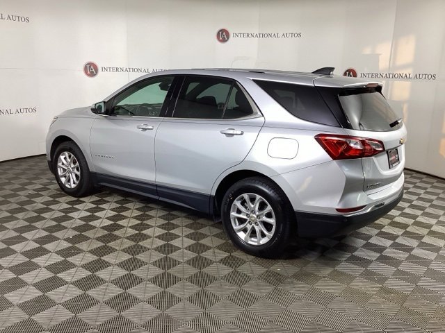 Used 2019 Chevrolet Equinox LT w/ Driver Convenience Package image 6