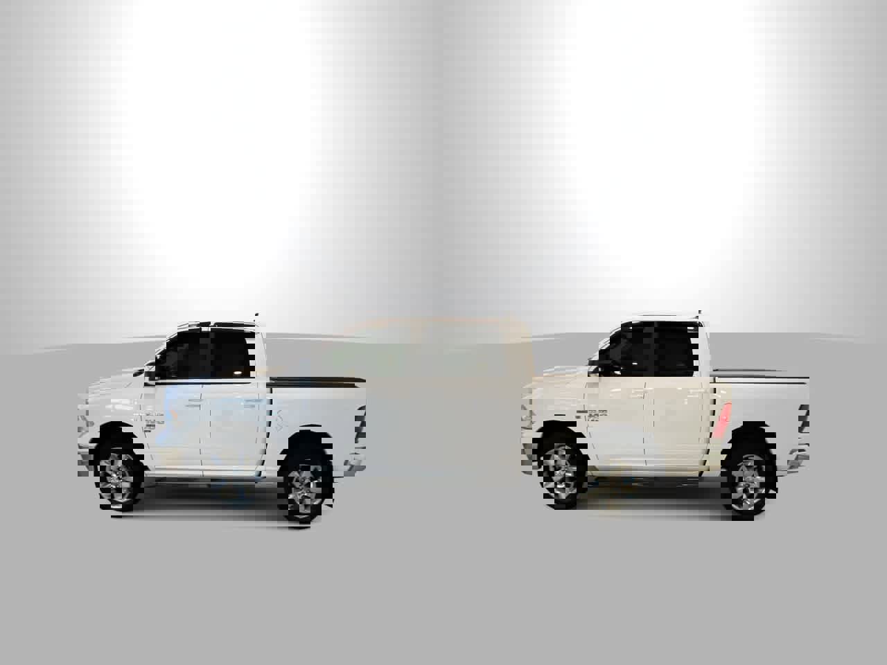 Used 2019 RAM 1500 Big Horn image 5