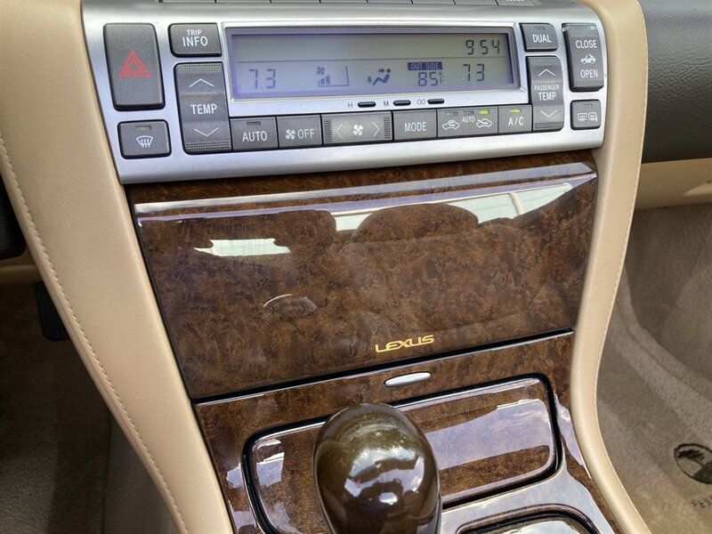 Used 2006 Lexus SC 430 Convertible RWD image 27