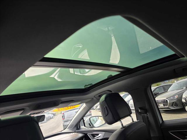 Used 2023 Audi Q4 e-tron Premium Plus w/ Premium Plus image 21