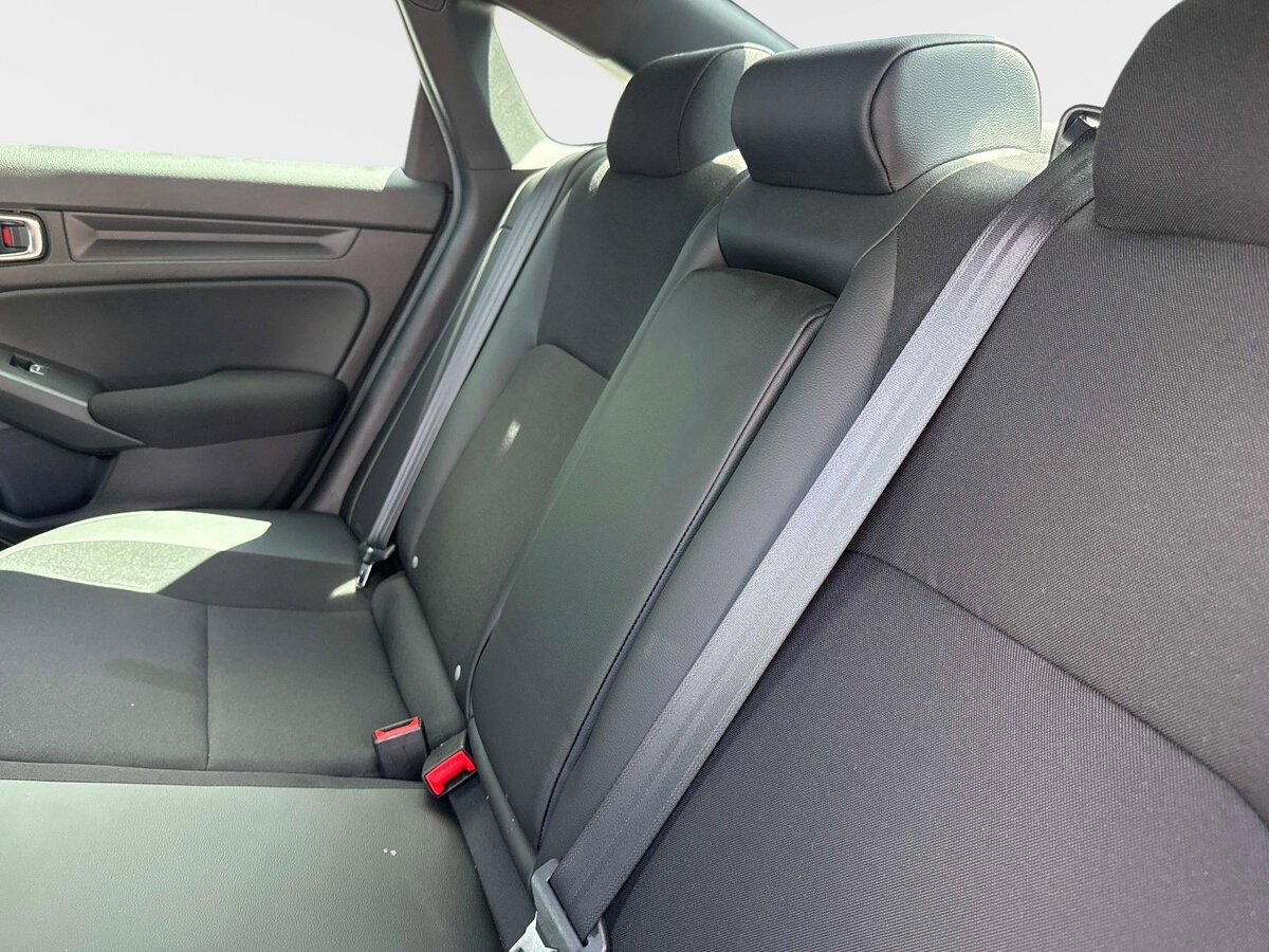 Certified 2025 Honda Civic Sport image 11