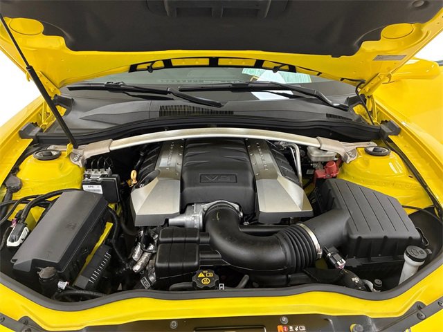 Used 2015 Chevrolet Camaro SS w/ RS Package image 11