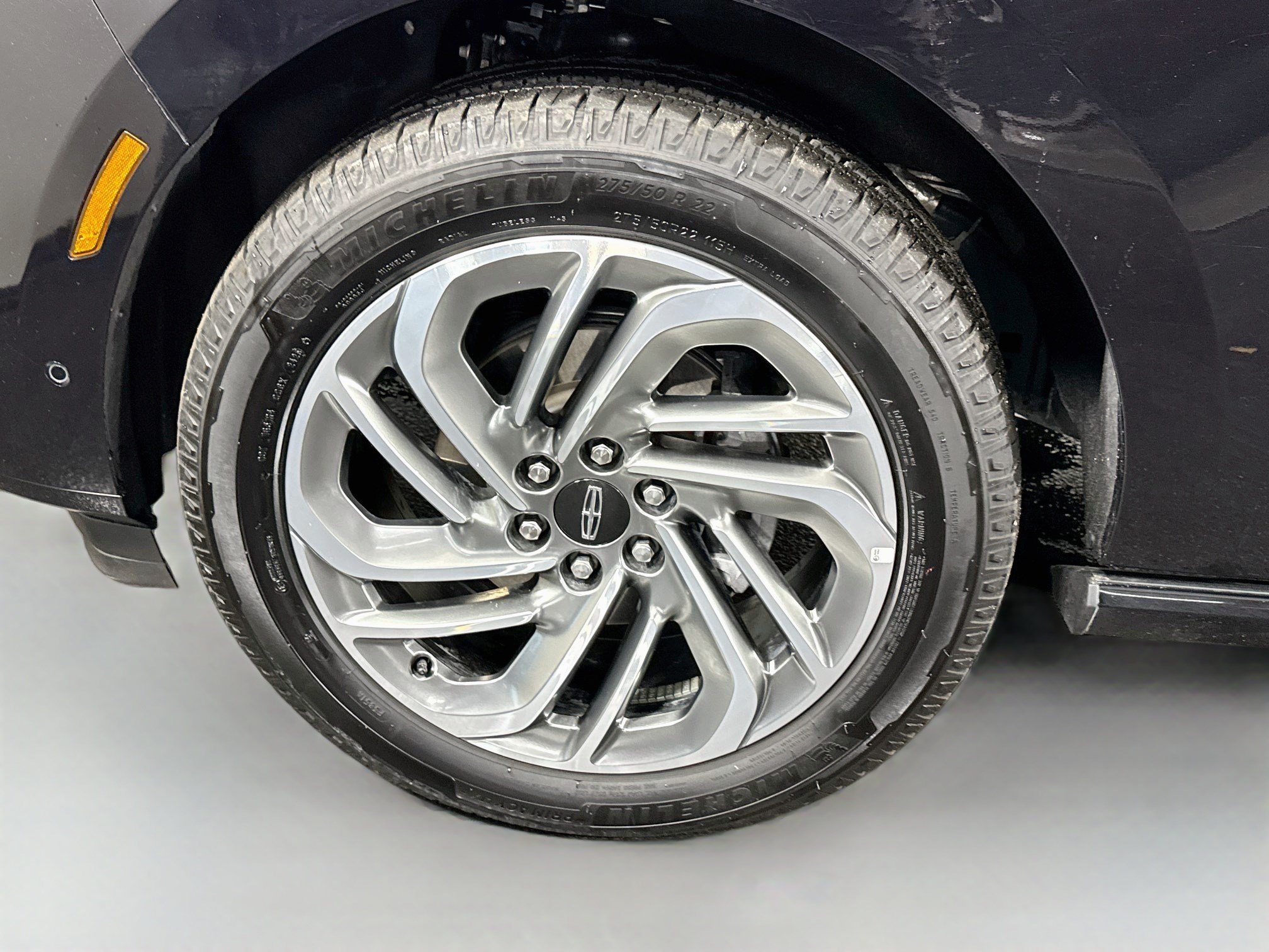 Used 2025 Lincoln Navigator Reserve AWD/4WD image 38