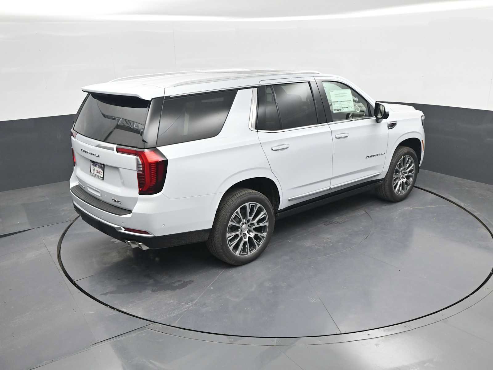 New 2027 GMC Yukon Denali w/ Denali Reserve Package AWD/4WD image 16
