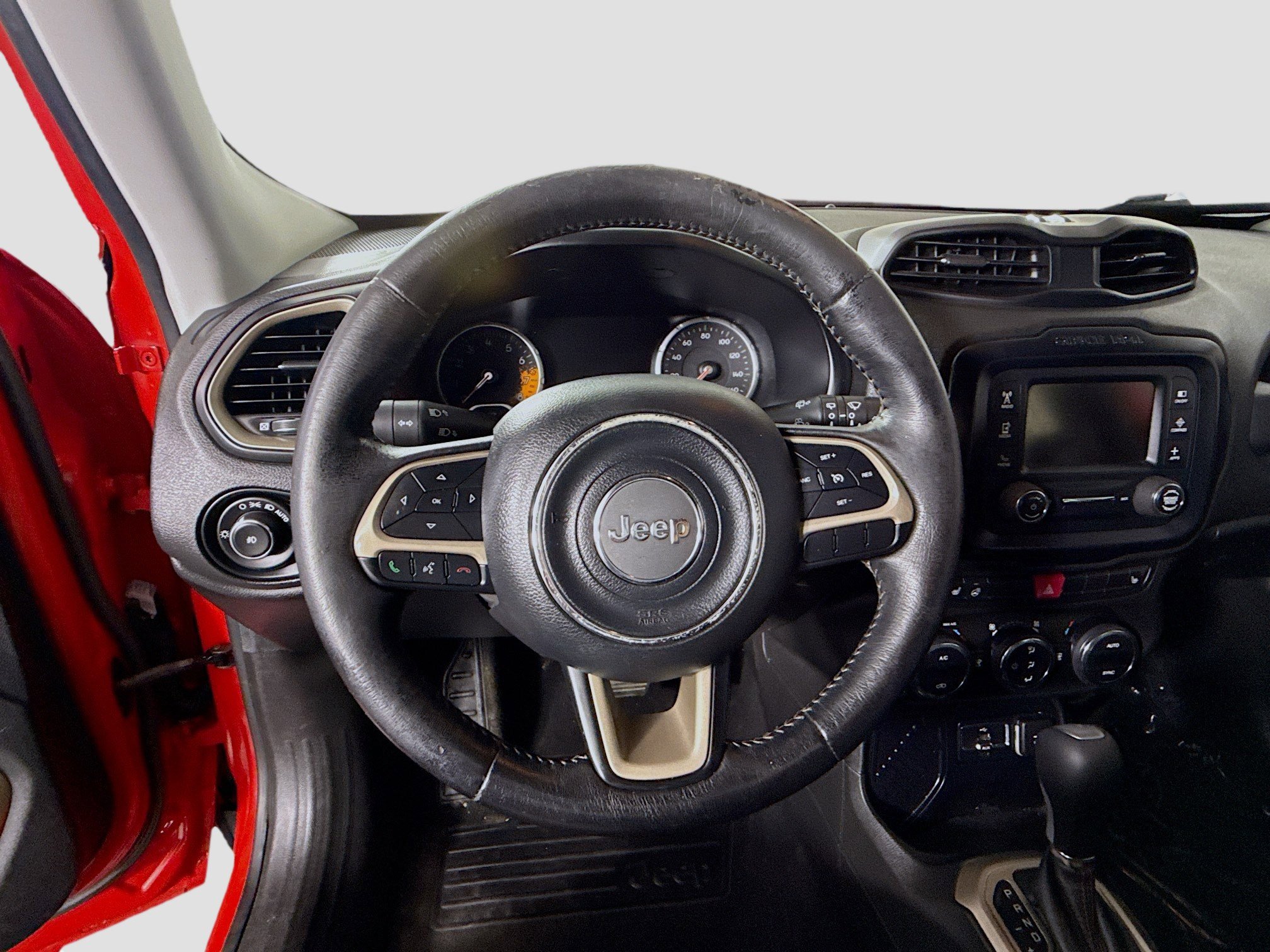 Used 2016 Jeep Renegade Limited image 13