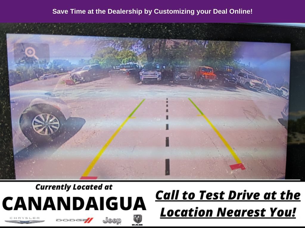 Used 2022 Jeep Compass Trailhawk w/ Trailhawk Convenience Group AWD/4WD image 15