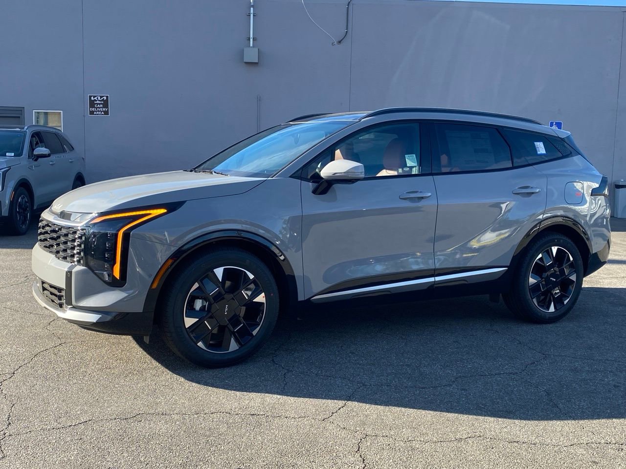 New 2026 Kia Sportage SX image 7