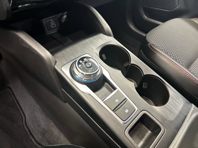 Used 2024 Ford Escape ST-Line w/ Tech Pack #1 AWD/4WD image 30