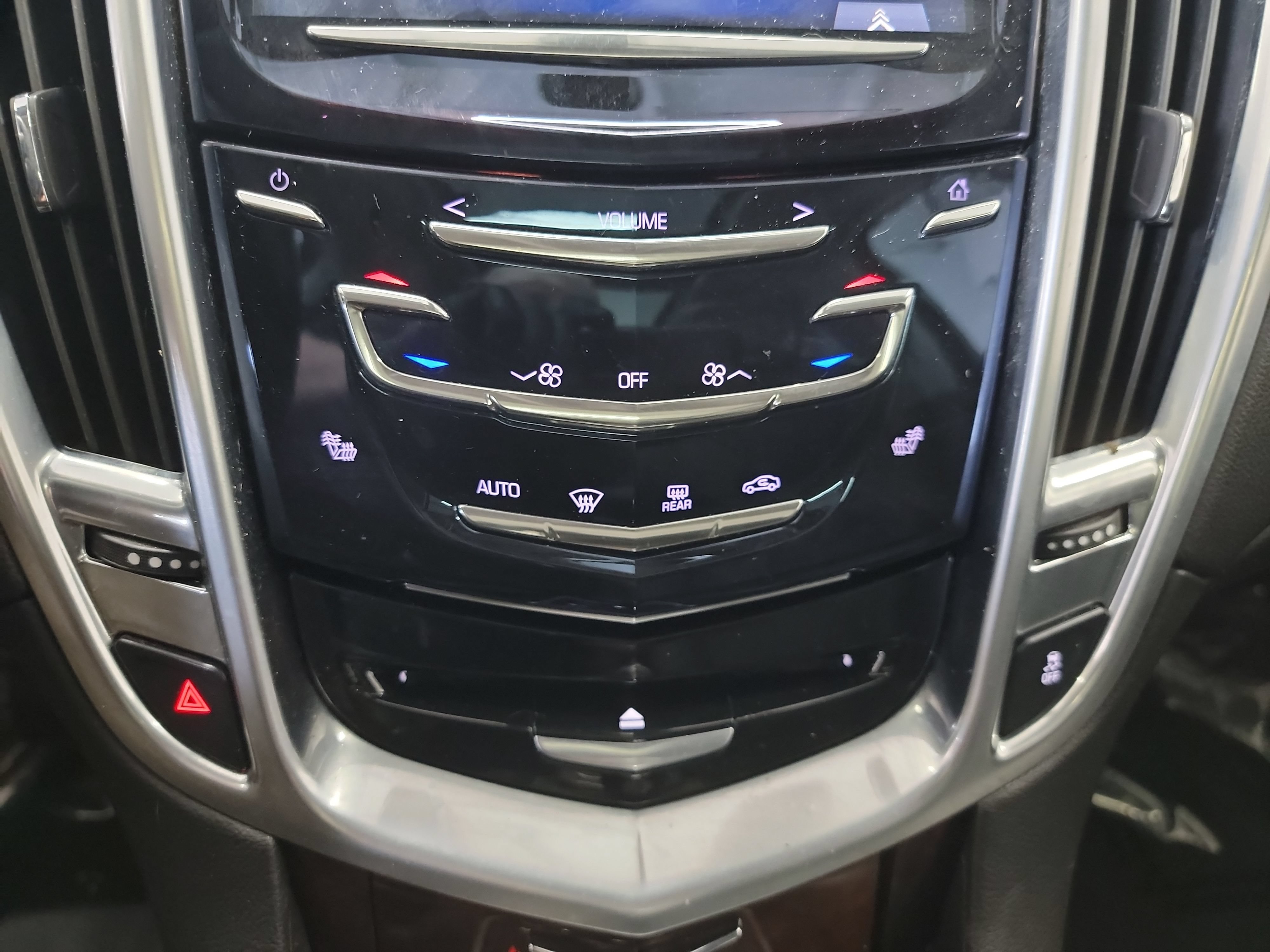 Used 2015 Cadillac SRX Luxury FWD image 21