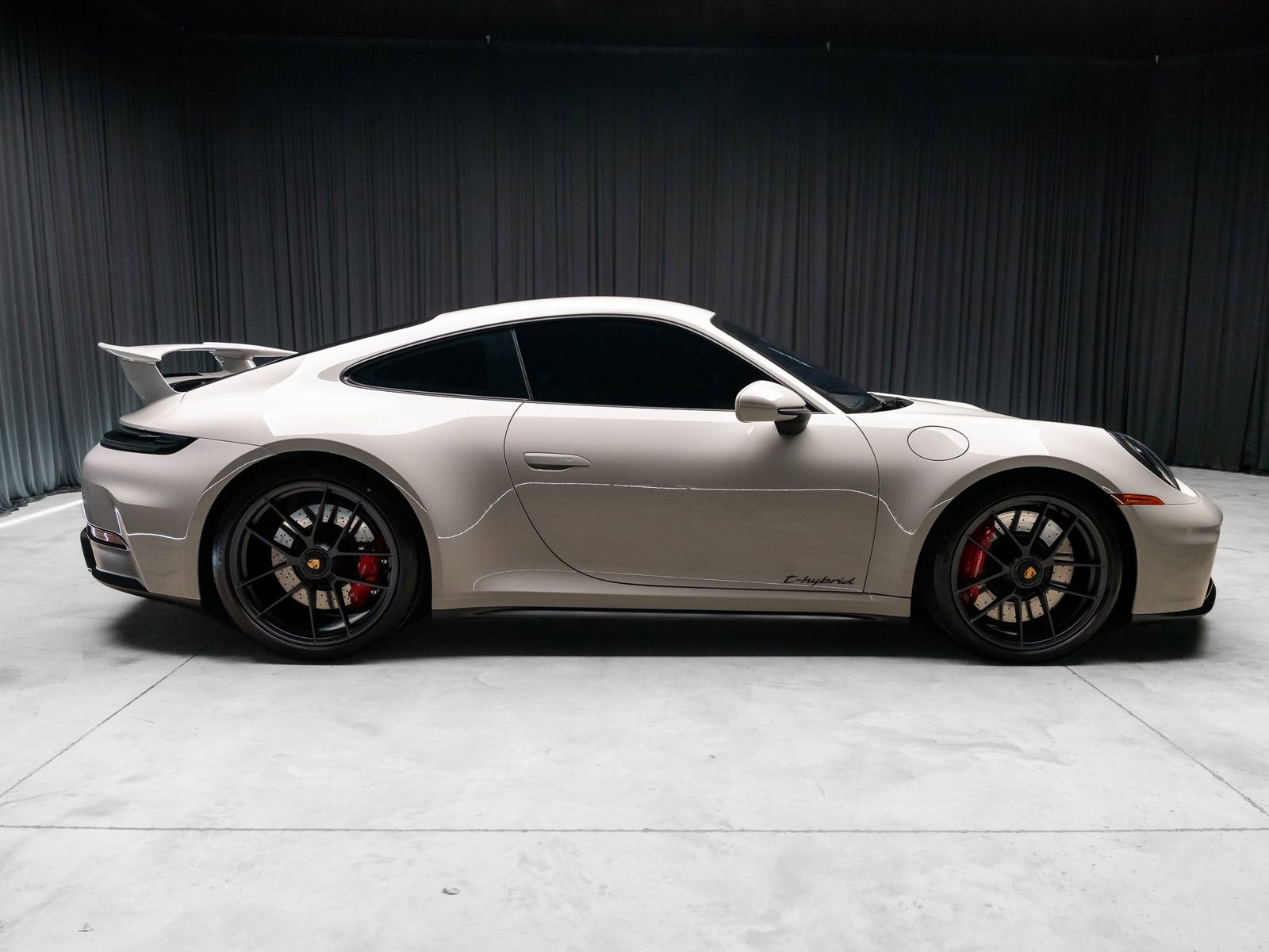 Used 2026 Porsche 911 Carrera GTS image 14