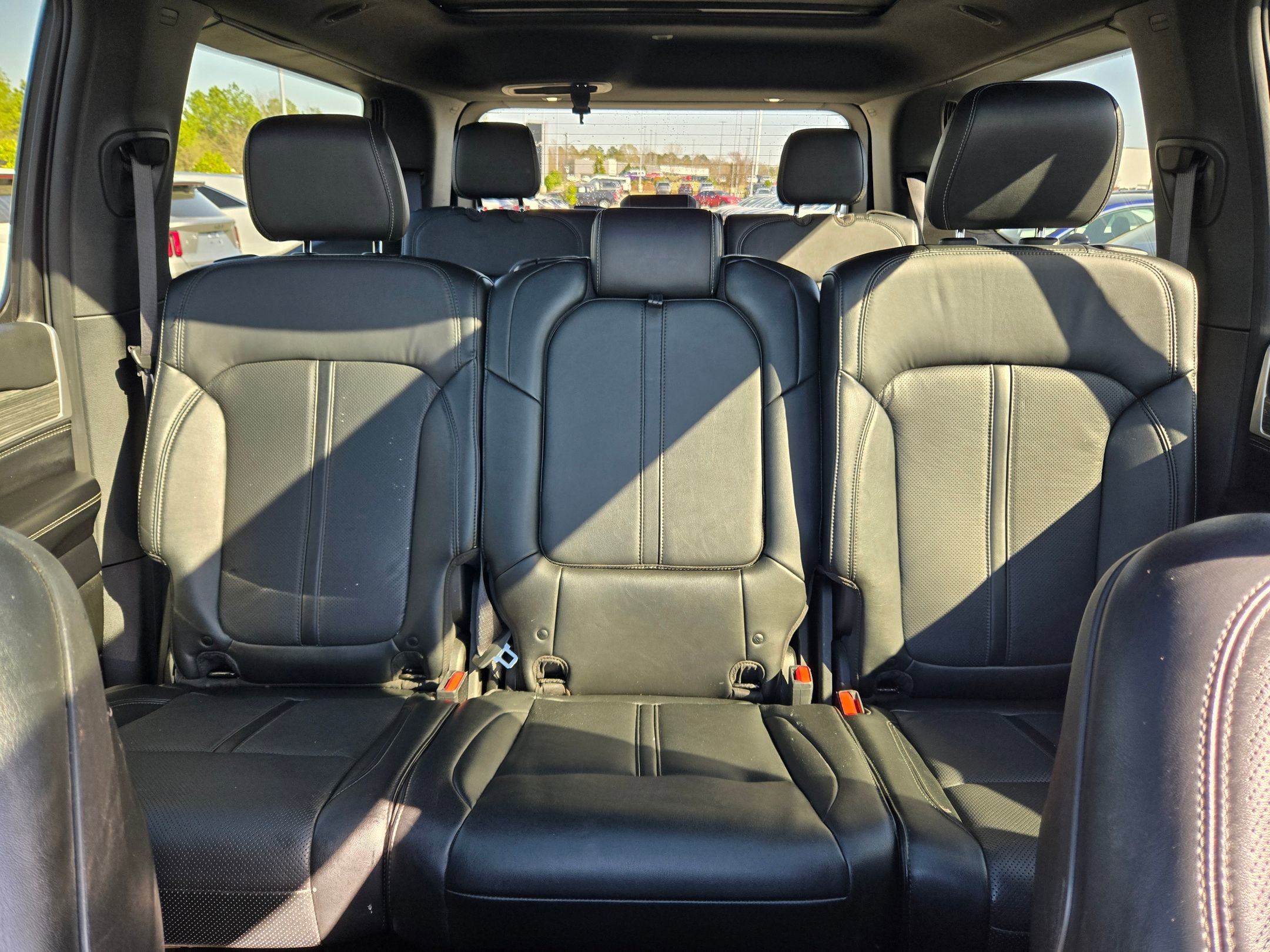 Used 2022 Jeep Wagoneer Series II w/ Premium Group I image 13