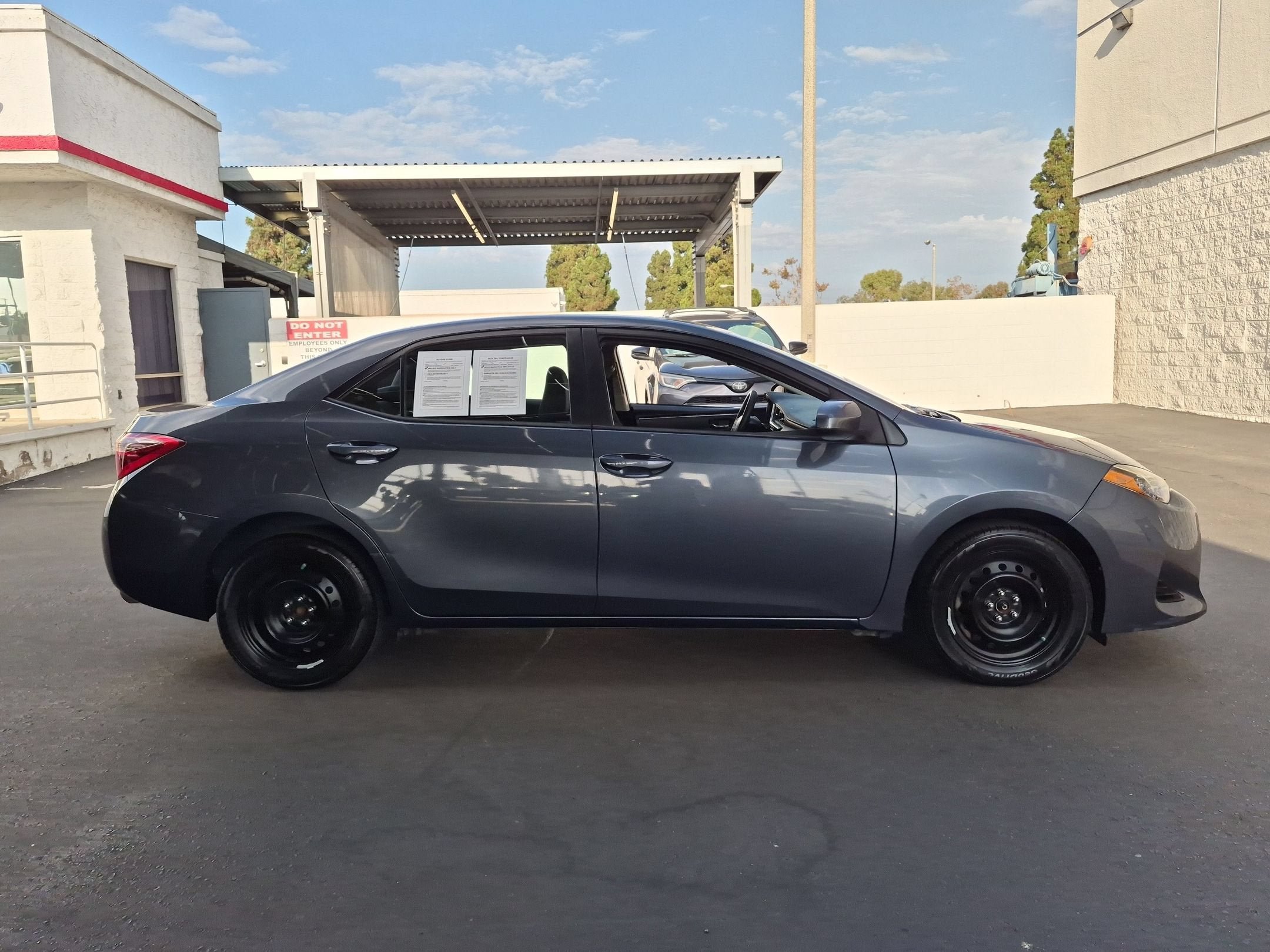 Certified 2019 Toyota Corolla LE FWD image 5