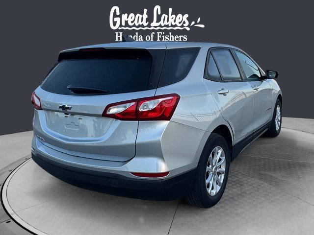 Used 2021 Chevrolet Equinox LS w/ LS Convenience Package FWD image 5