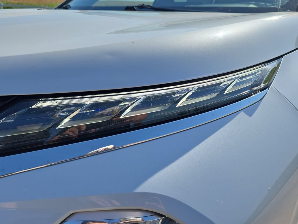 Used 2025 Mitsubishi Outlander SE AWD/4WD image 31