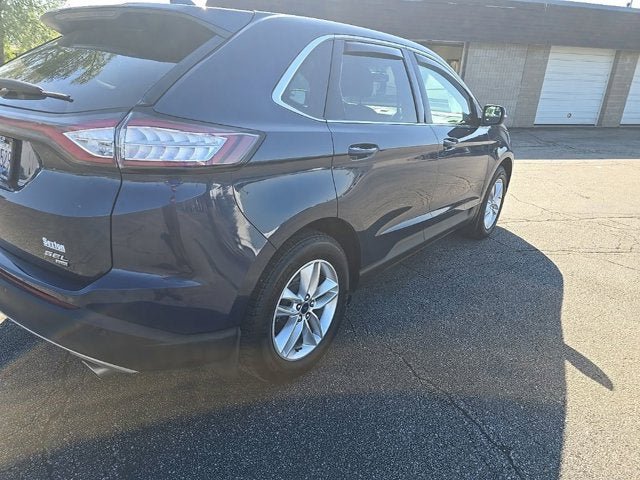 Used 2017 Ford Edge SEL w/ Equipment Group 201A AWD/4WD image 4