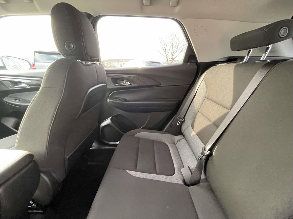 Used 2025 Chevrolet TrailBlazer LT image 24