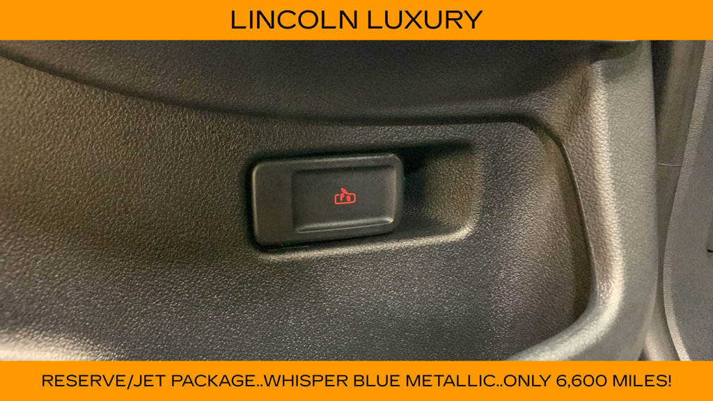 Used 2025 Lincoln Aviator Reserve w/ Equipment Group 201A AWD/4WD image 36