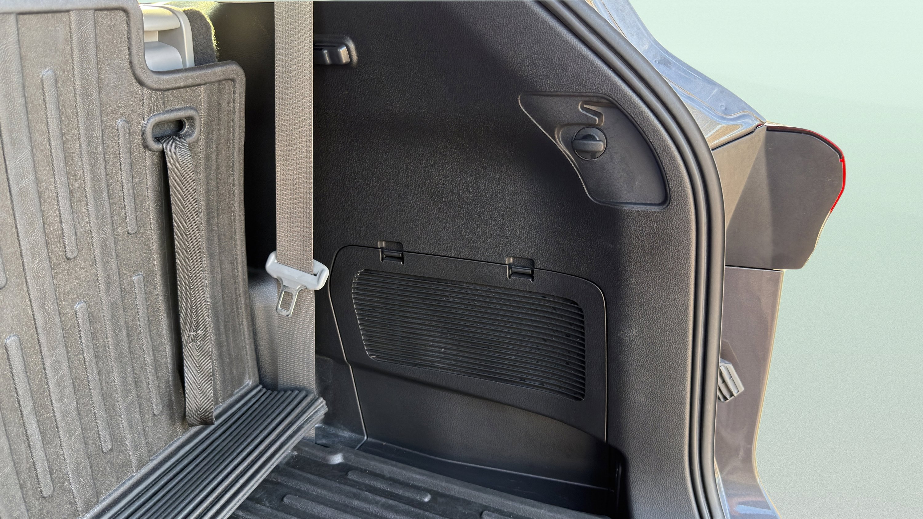 Used 2021 Toyota Highlander Platinum image 33