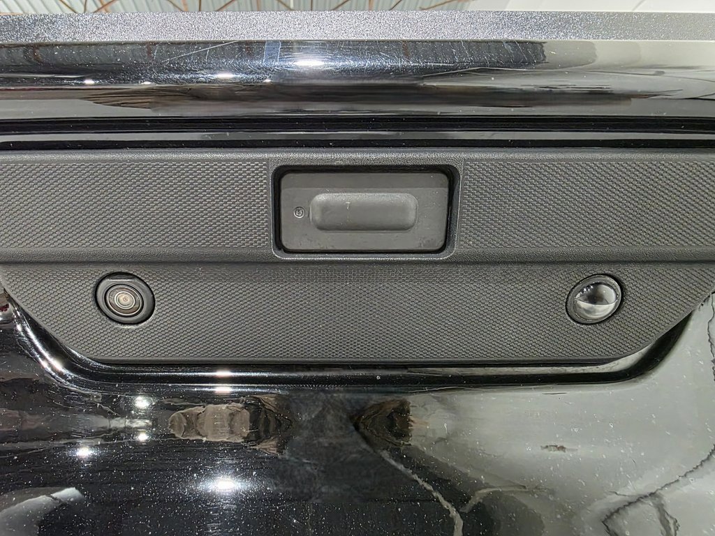 Used 2021 Chevrolet Silverado 1500 Custom image 25