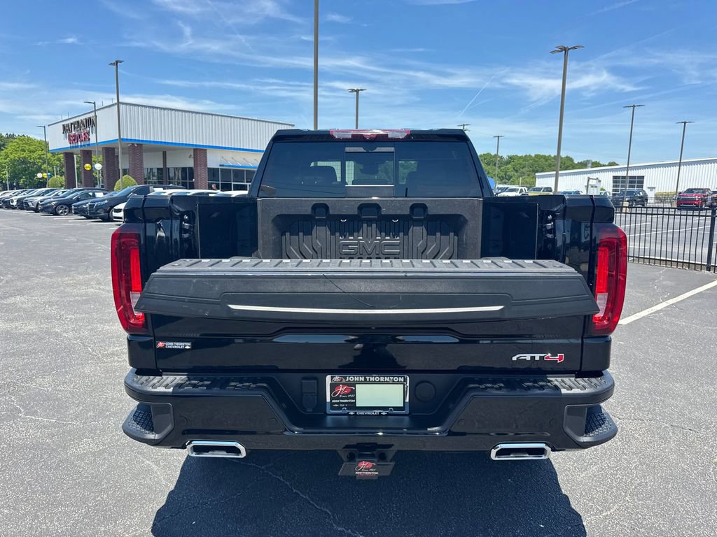 Used 2023 GMC Sierra 1500 AT4 w/ AT4 Premium Package AWD/4WD image 19