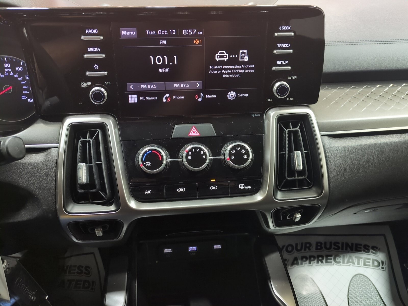 Used 2022 Kia Sorento LX AWD/4WD image 23