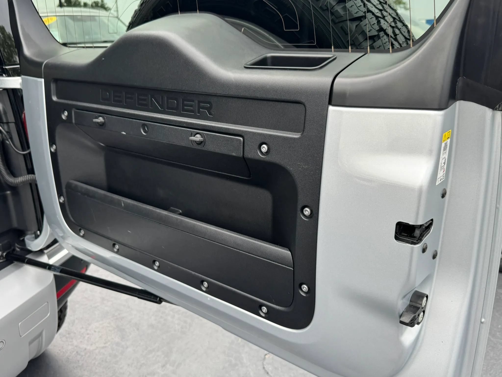 Used 2020 Land Rover Defender 110 HSE AWD/4WD image 49