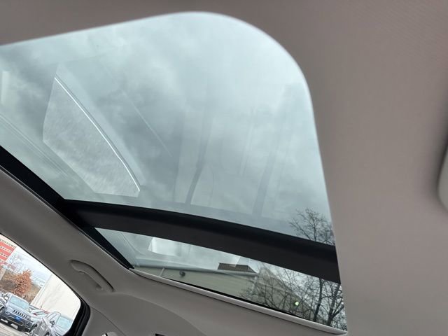 Used 2023 Hyundai Sonata SEL w/ Convenience Package image 5