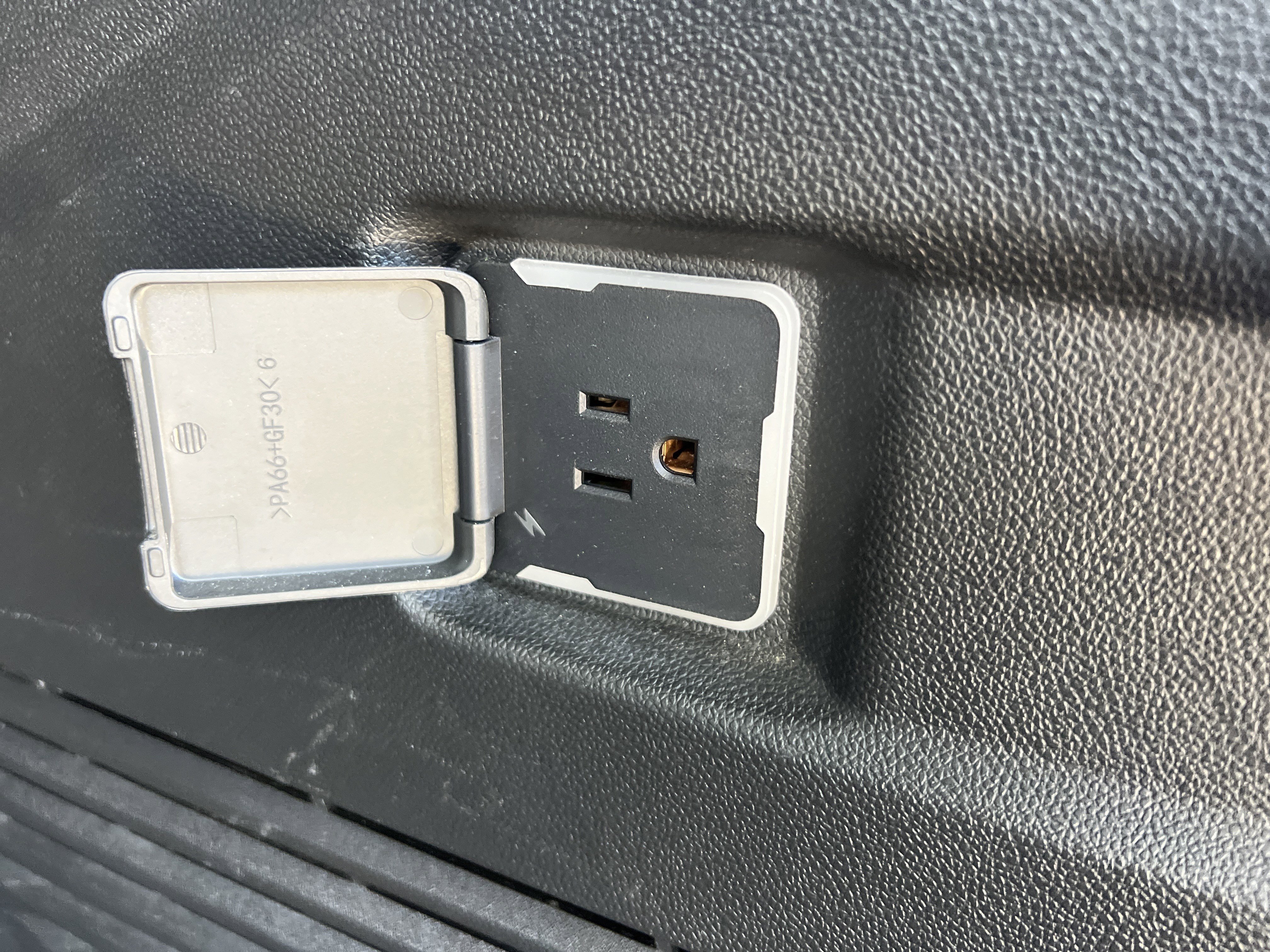 Used 2023 Chevrolet Tahoe LT image 25