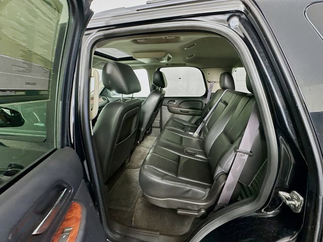 Used 2014 Chevrolet Tahoe LT RWD image 24