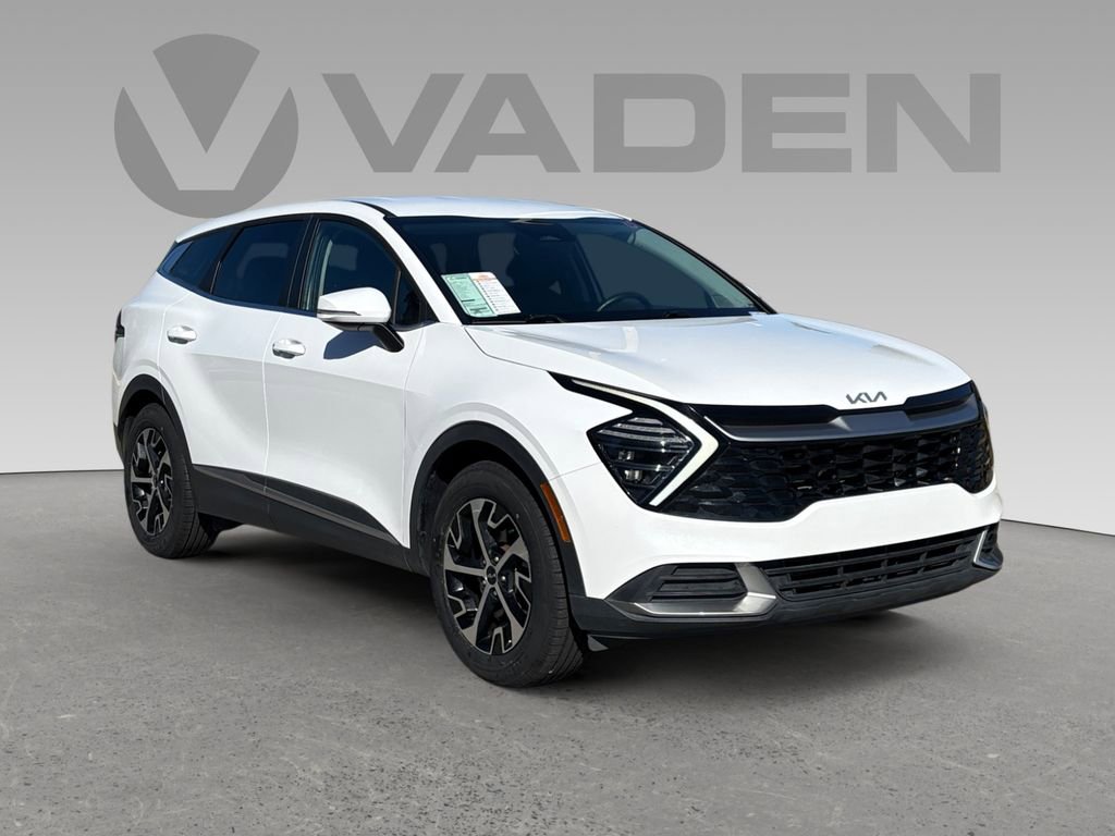 Used 2024 Kia Sportage EX image 1