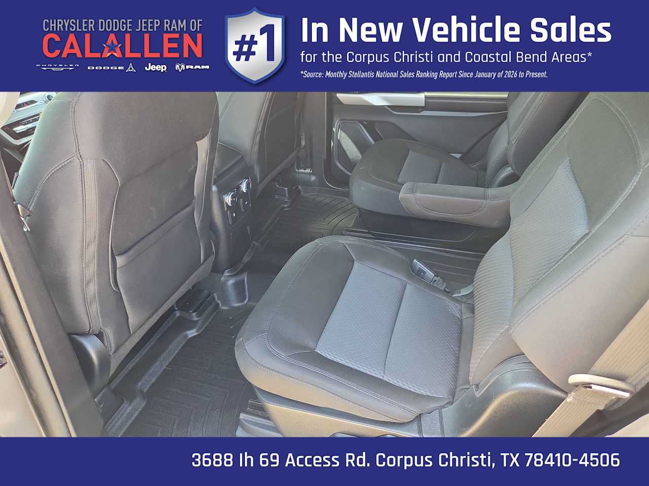Used 2022 Ford Explorer XLT AWD/4WD image 21