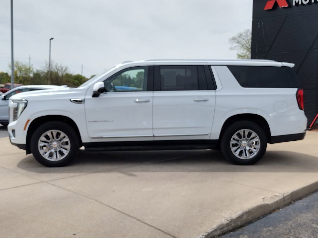 Used 2025 GMC Yukon XL Denali AWD/4WD image 19