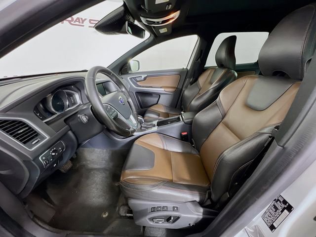 Used 2016 Volvo XC60 T6 Platinum AWD/4WD image 9