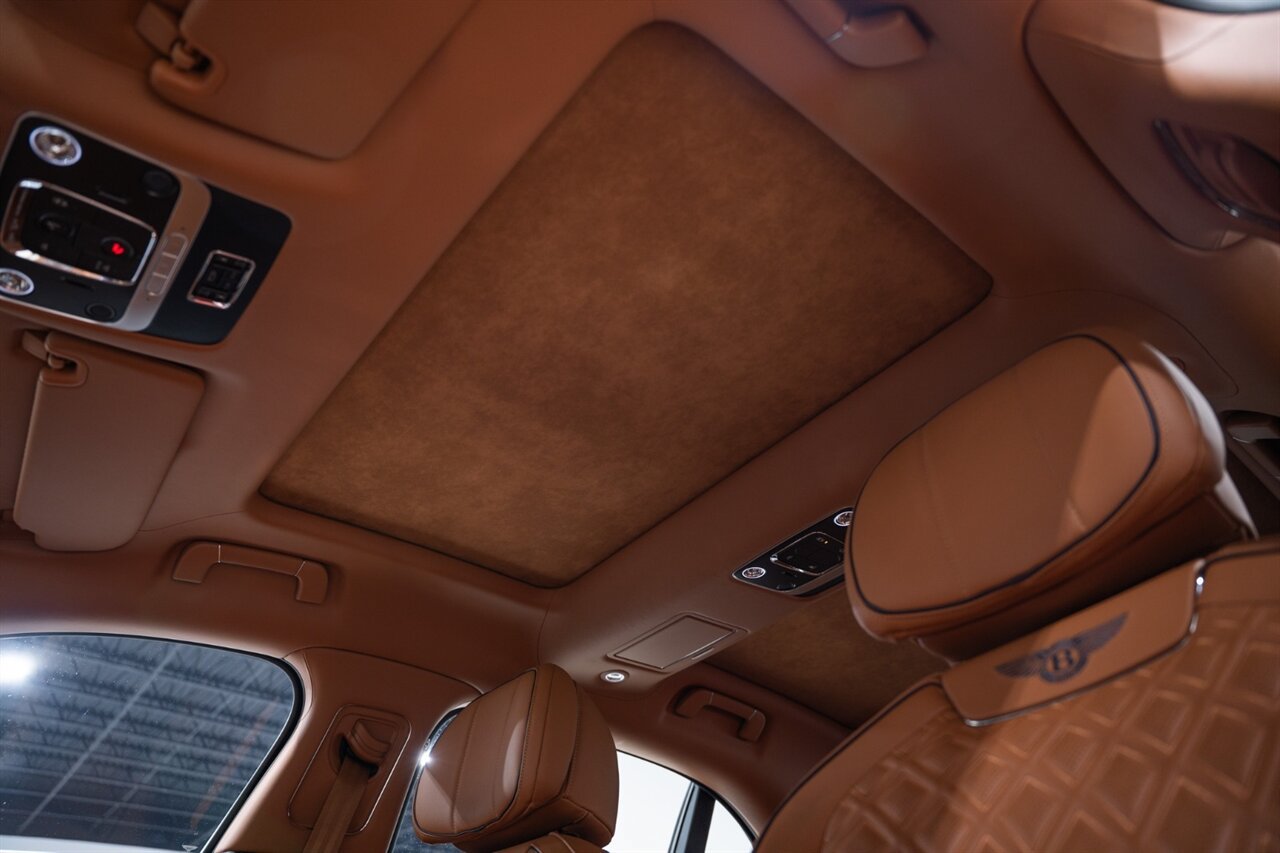 Used 2020 Bentley Flying Spur W12 w/ First Edition Specification AWD/4WD image 27