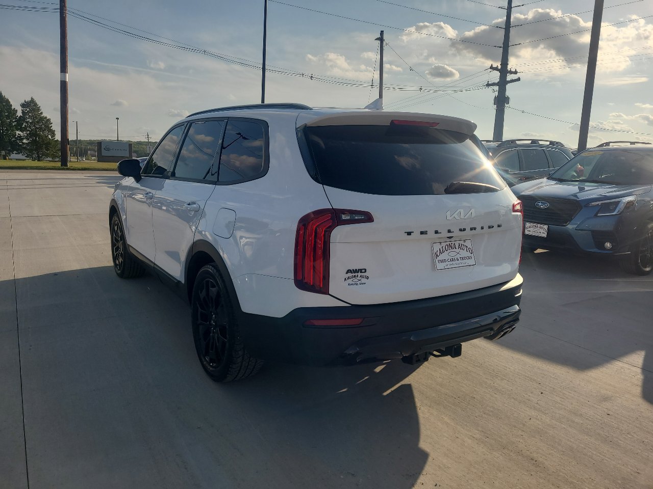 Used 2022 Kia Telluride EX w/ EX Premium Package image 8